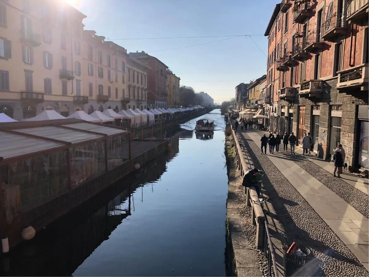 Romantici Navigli Milan Apartment